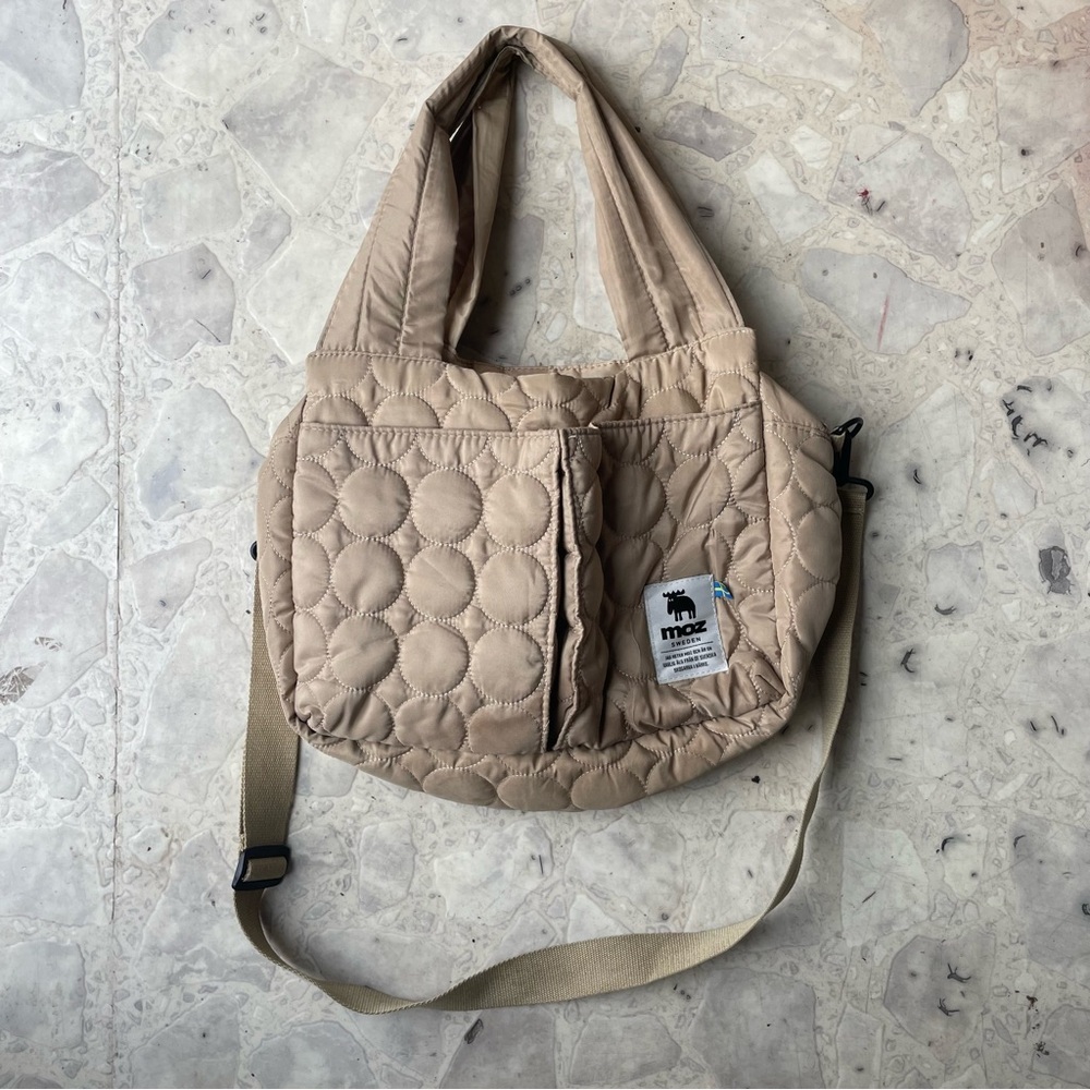Moz Sweden Beige Quilted Messenger Bag